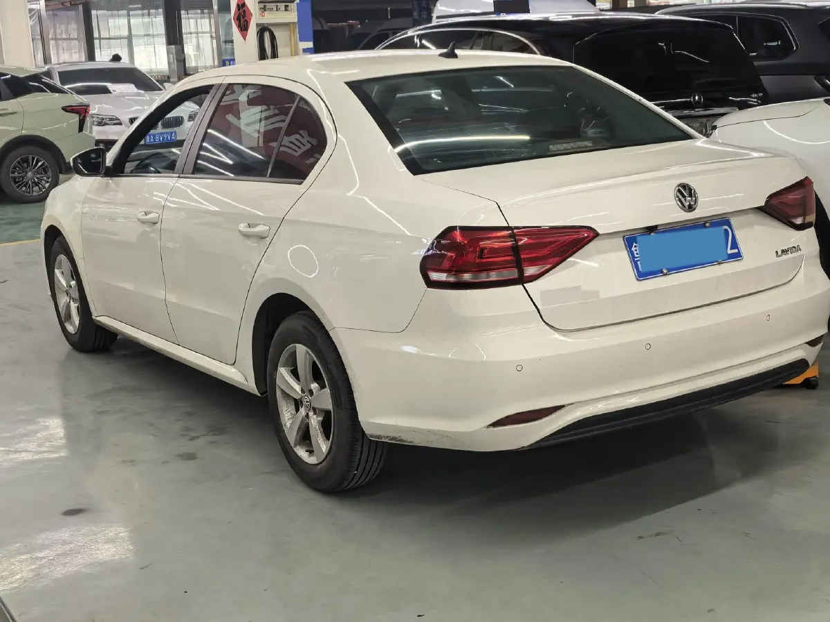 2019 Volkswagen T-Cross 1.5L 113HP L4 6AT,autocango,china used car exporter,china ev exporter,chinese used car exporter,chinese used ev exporter