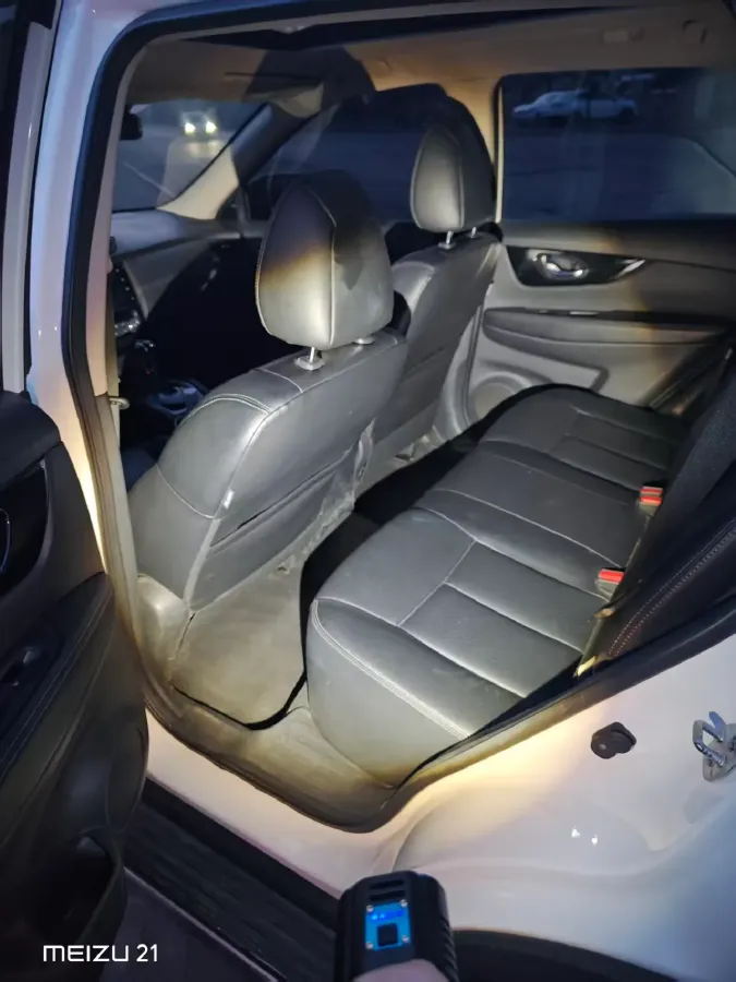 2020 Nissan X-Trail 2.0L 154HP L4 CVT,autocango,china used car exporter,china ev exporter,chinese used car exporter,chinese used ev exporter