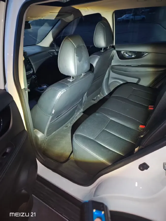 2020 Nissan X-Trail 2.0L 154HP L4 CVT,autocango,china used car exporter,china ev exporter,chinese used car exporter,chinese used ev exporter