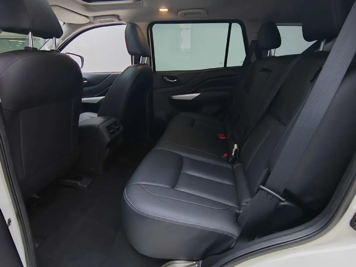 2020 Nissan Terra 2.5L 193HP L4 7AT,autocango,china used car exporter,china ev exporter,chinese used car exporter,chinese used ev exporter