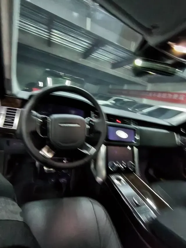 2020 Land Rover Range Rover 3.0T 400HP L6 8AT,autocango,china used car exporter,china ev exporter,chinese used car exporter,chinese used ev exporter