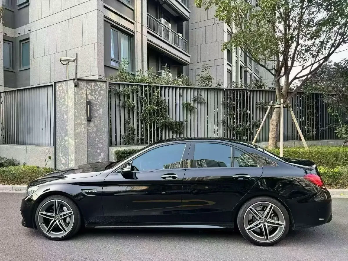 2021 Mercedes-Benz C AMG 4.0T 476HP V8 9AT,autocango,china used car exporter,china ev exporter,chinese used car exporter,chinese used ev exporter