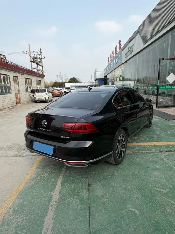 2020 Volkswagen Magotan 2.0T 186HP L4 7DCT,autocango,china used car exporter,china ev exporter,chinese used car exporter,chinese used ev exporter