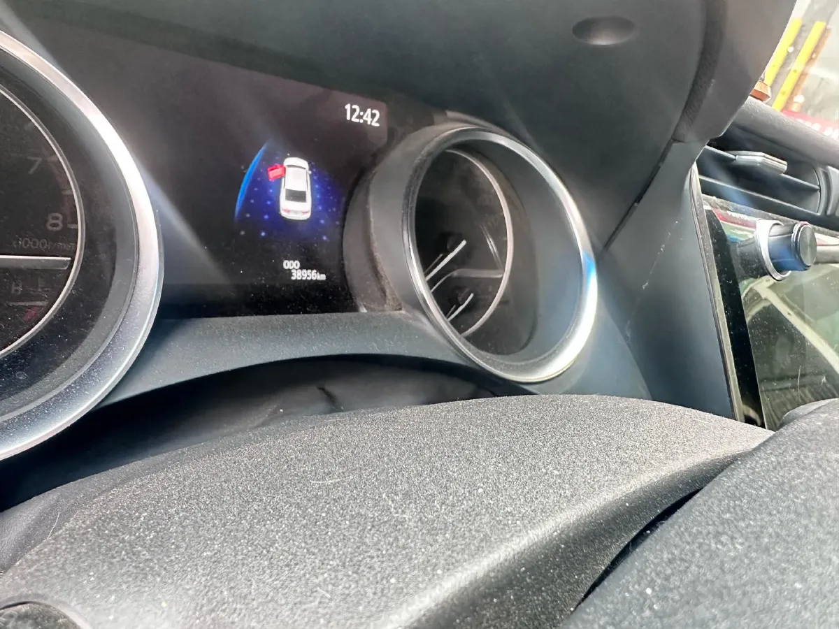 2019 Toyota Camry 2.0L 178HP L4 CVT,autocango,china used car exporter,china ev exporter,chinese used car exporter,chinese used ev exporter