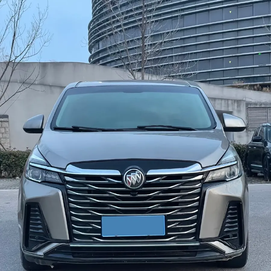 2022 Buick GL8 2.0T 237HP L4 9AT,autocango,china used car exporter,china ev exporter,chinese used car exporter,chinese used ev exporter