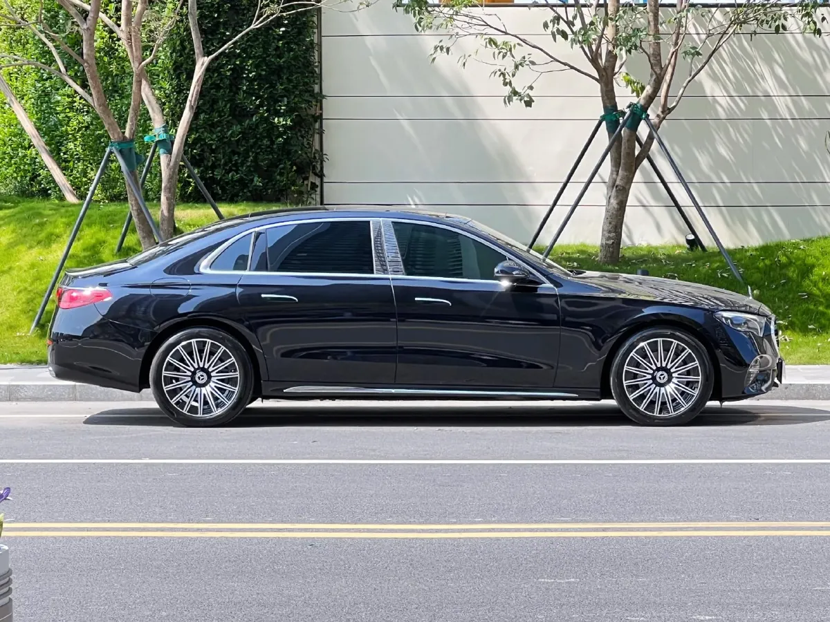 2024 Mercedes-Benz E Class 2.0T 258HP L4 9AT,autocango,china used car exporter,china ev exporter,chinese used car exporter,chinese used ev exporter