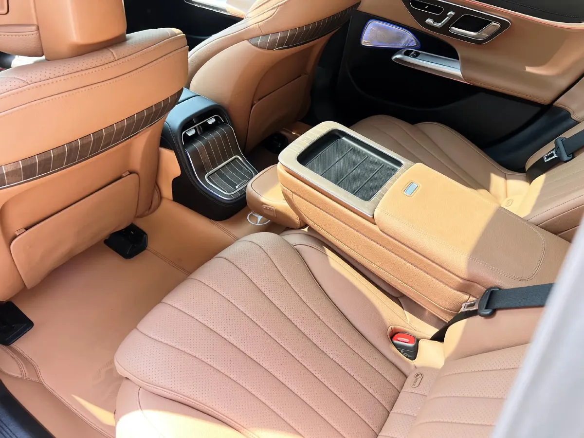 2024 Mercedes-Benz E Class 2.0T 258HP L4 9AT,autocango,china used car exporter,china ev exporter,chinese used car exporter,chinese used ev exporter