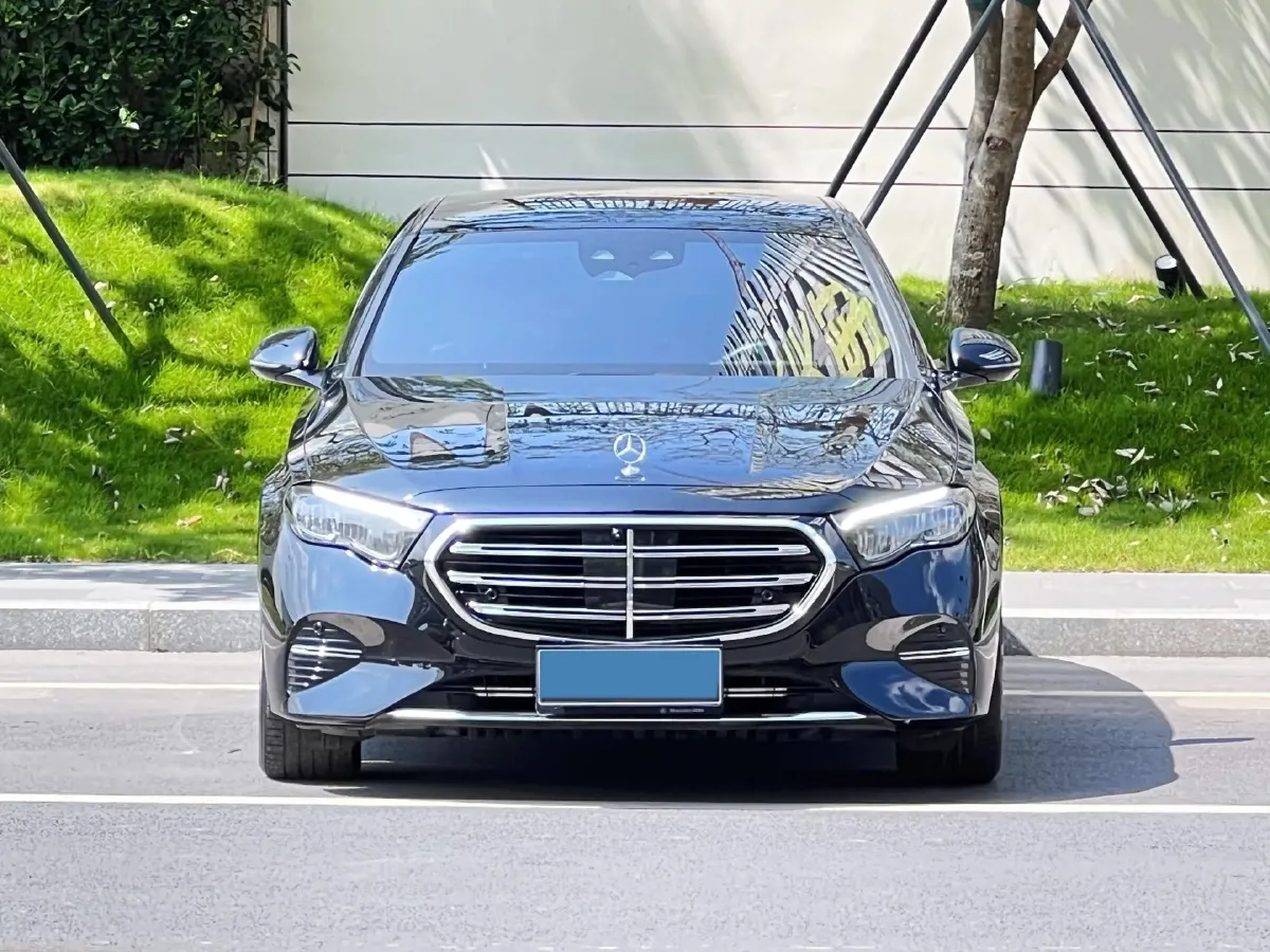 2024 Mercedes-Benz E Class 2.0T 258HP L4 9AT,autocango,china used car exporter,china ev exporter,chinese used car exporter,chinese used ev exporter