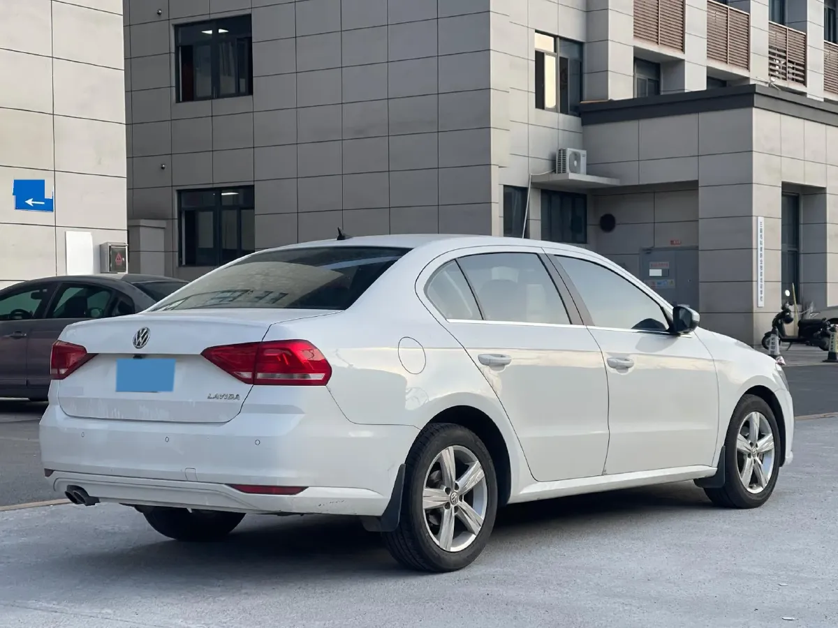 2017 Volkswagen Lavida 1.6L 110HP L4 6AT,autocango,china used car exporter,china ev exporter,chinese used car exporter,chinese used ev exporter