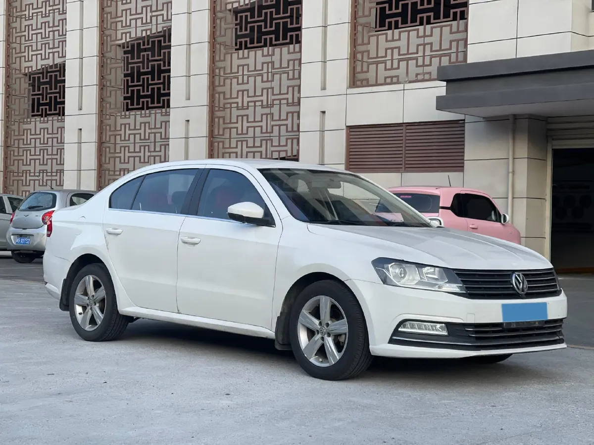 2017 Volkswagen Lavida 1.6L 110HP L4 6AT,autocango,china used car exporter,china ev exporter,chinese used car exporter,chinese used ev exporter