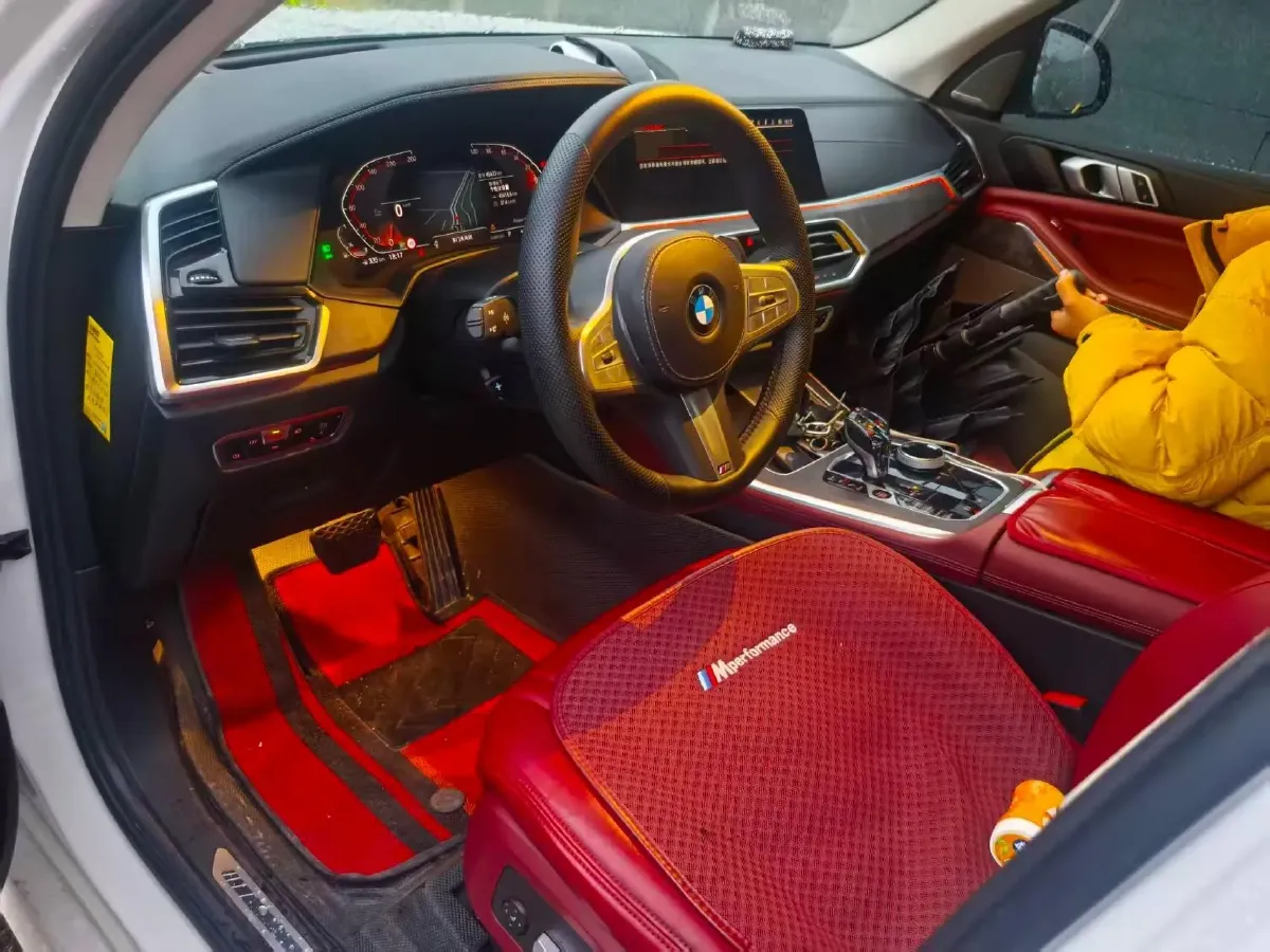 2022 BMW X5 2.0T 245HP L4 8AT,autocango,china used car exporter,china ev exporter,chinese used car exporter,chinese used ev exporter