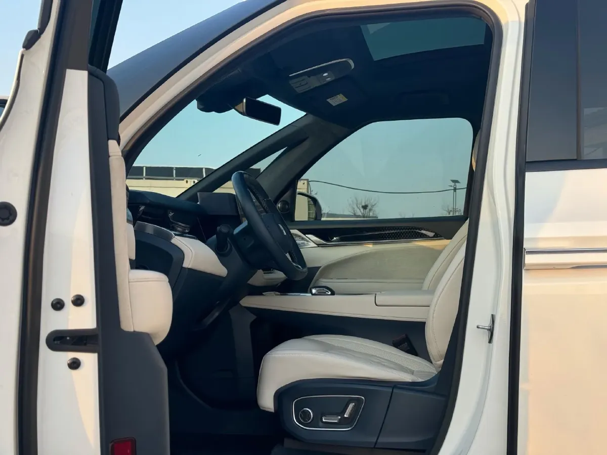 2024 Zeekr 009 BEV 108KWH,autocango,china used car exporter,china ev exporter,chinese used car exporter,chinese used ev exporter