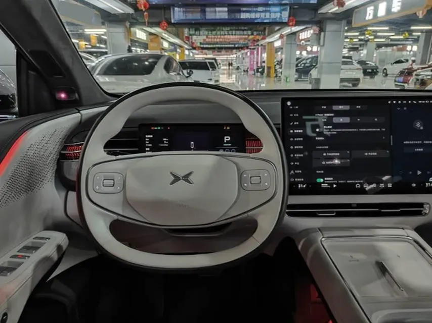 2025 Xpeng G6 BEV 68.5KWH,autocango,china used car exporter,china ev exporter,chinese used car exporter,chinese used ev exporter