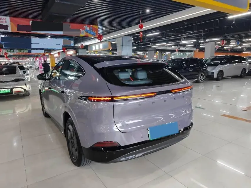 2025 Xpeng G6 BEV 68.5KWH,autocango,china used car exporter,china ev exporter,chinese used car exporter,chinese used ev exporter