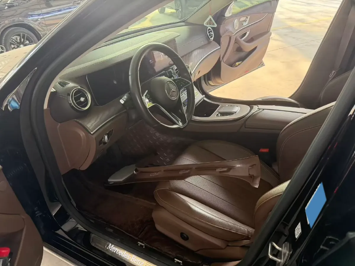 2022 Mercedes-Benz E Class 2.0T 258HP L4 9AT,autocango,china used car exporter,china ev exporter,chinese used car exporter,chinese used ev exporter