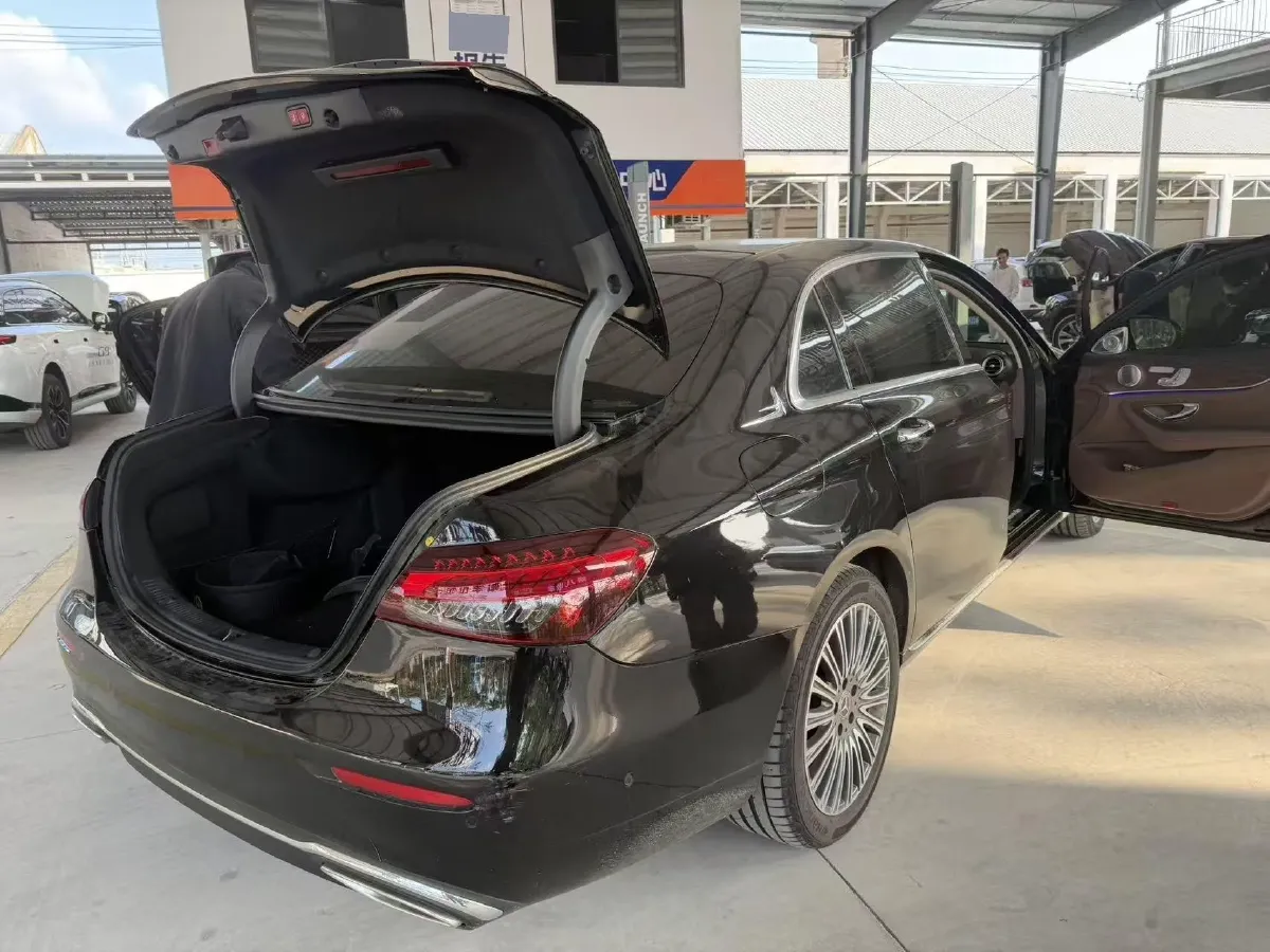 2022 Mercedes-Benz E Class 2.0T 258HP L4 9AT,autocango,china used car exporter,china ev exporter,chinese used car exporter,chinese used ev exporter