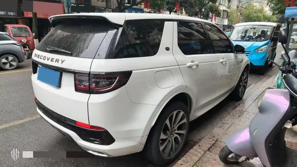 2020 Land Rover Discovery Sport 2.0T 249HP L4 9AT,autocango,china used car exporter,china ev exporter,chinese used car exporter,chinese used ev exporter