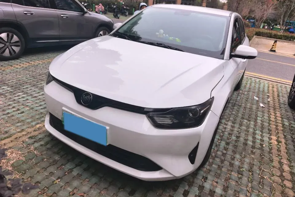 2021 Weltmeister E.5 BEV 49.92KWH,autocango,china used car exporter,china ev exporter,chinese used car exporter,chinese used ev exporter