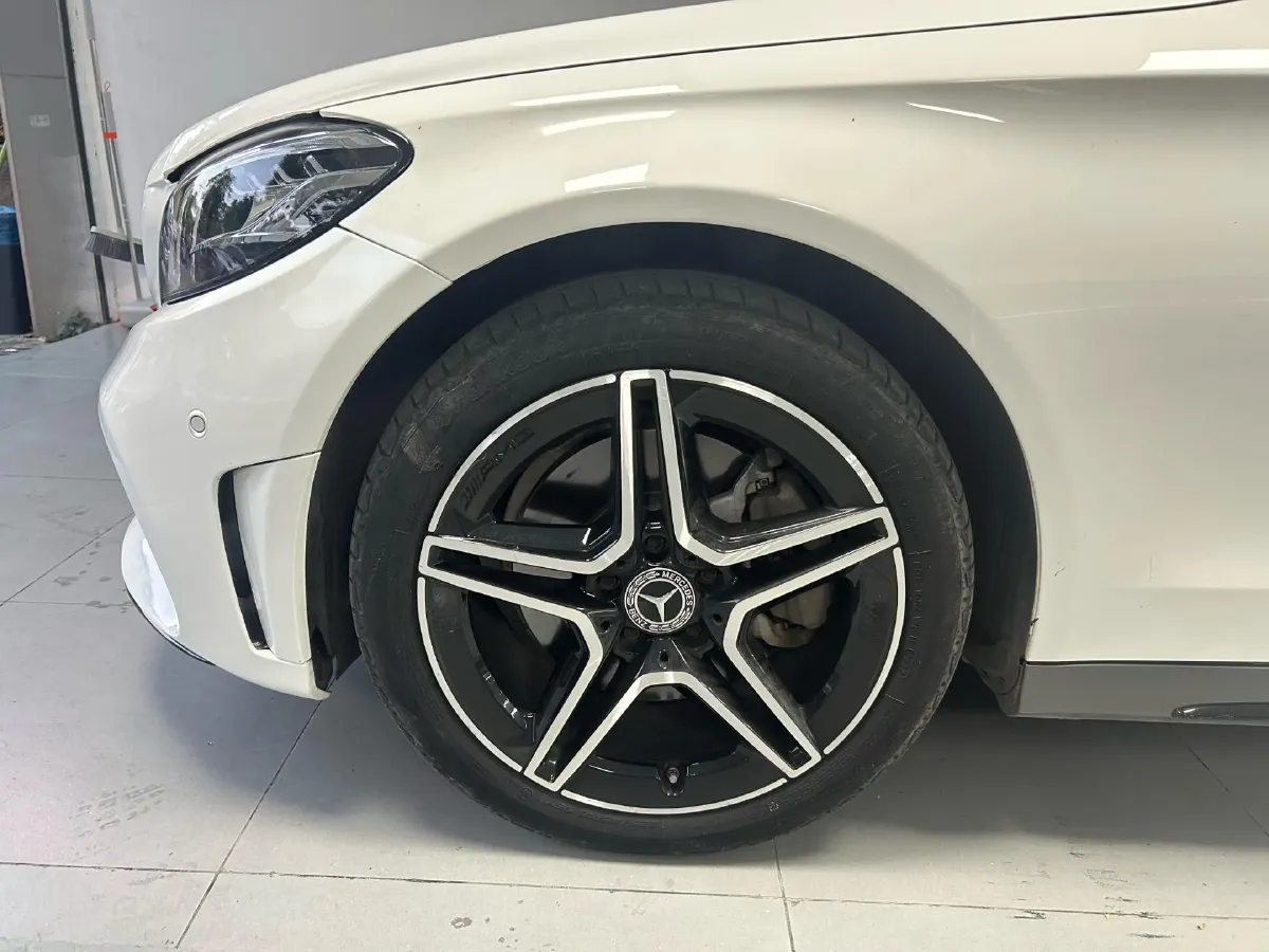 2021 Mercedes-Benz C Class 1.5T 184HP L4 9AT,autocango,china used car exporter,china ev exporter,chinese used car exporter,chinese used ev exporter