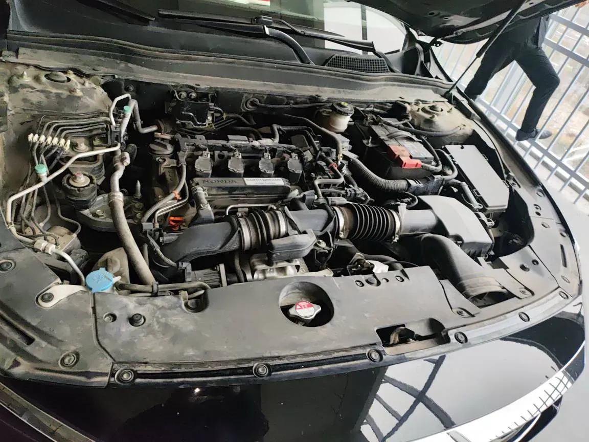 2022 Honda Accord 1.5T 194HP L4 CVT,autocango,china used car exporter,china ev exporter,chinese used car exporter,chinese used ev exporter