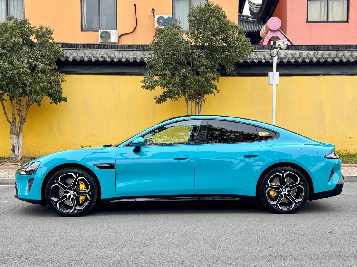 2024 MI SU7 BEV 73.6KWH,autocango,china used car exporter,china ev exporter,chinese used car exporter,chinese used ev exporter