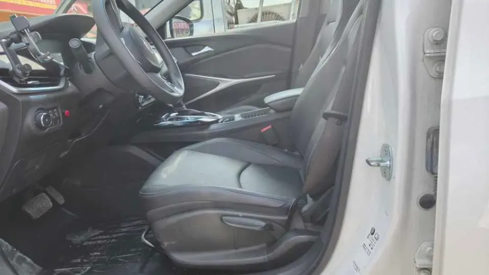 2022 Chevrolet Menlo BEV 61.1KWH,autocango,china used car exporter,china ev exporter,chinese used car exporter,chinese used ev exporter