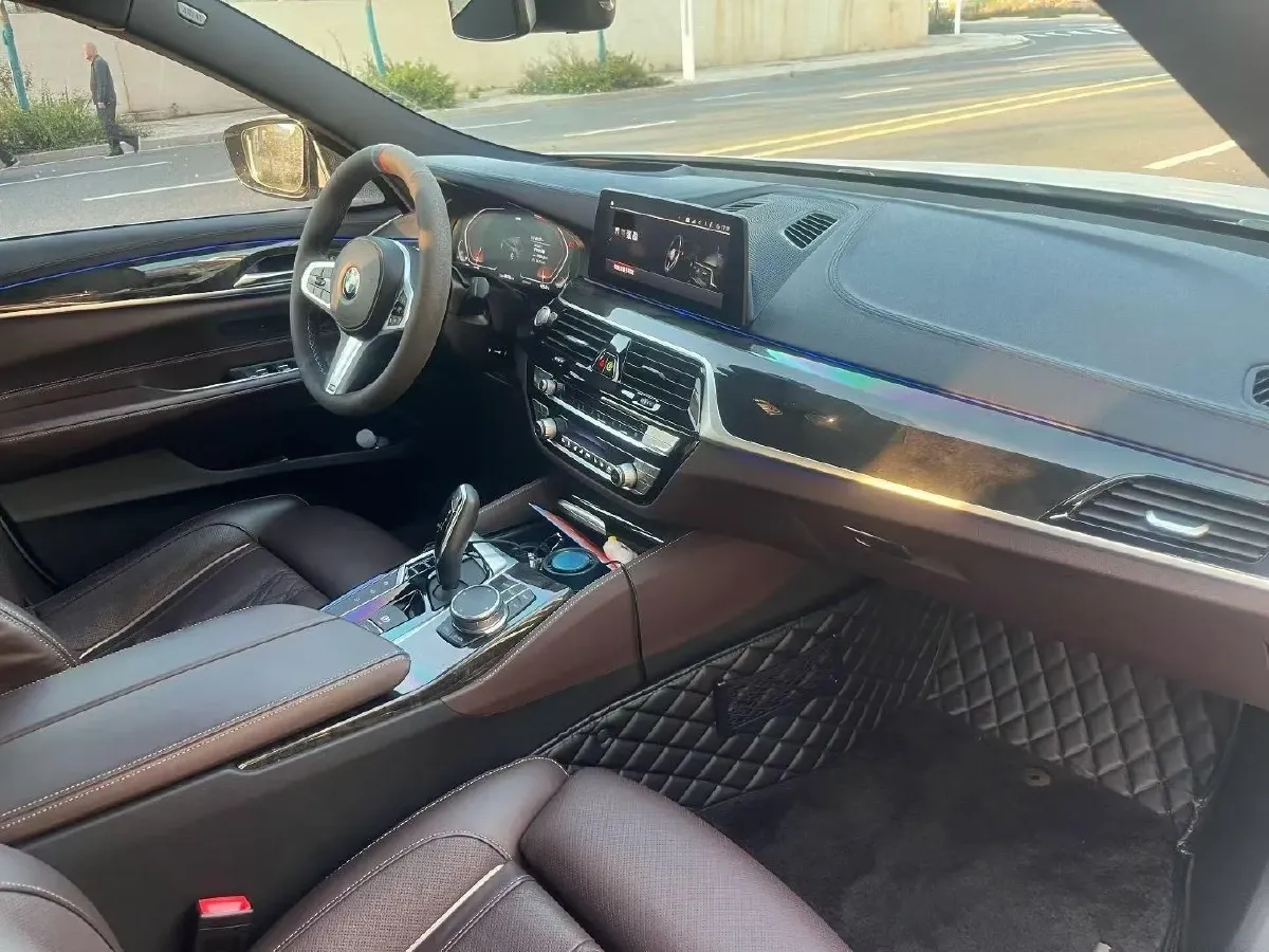 2020 BMW 6 Series GT 2.0T 258HP L4 8AT,autocango,china used car exporter,china ev exporter,chinese used car exporter,chinese used ev exporter