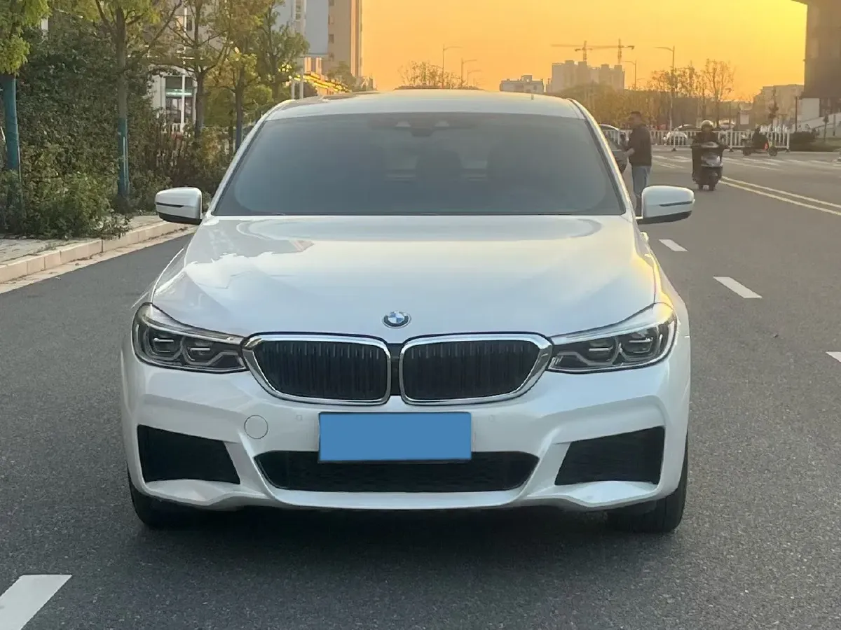 2020 BMW 6 Series GT 2.0T 258HP L4 8AT,autocango,china used car exporter,china ev exporter,chinese used car exporter,chinese used ev exporter