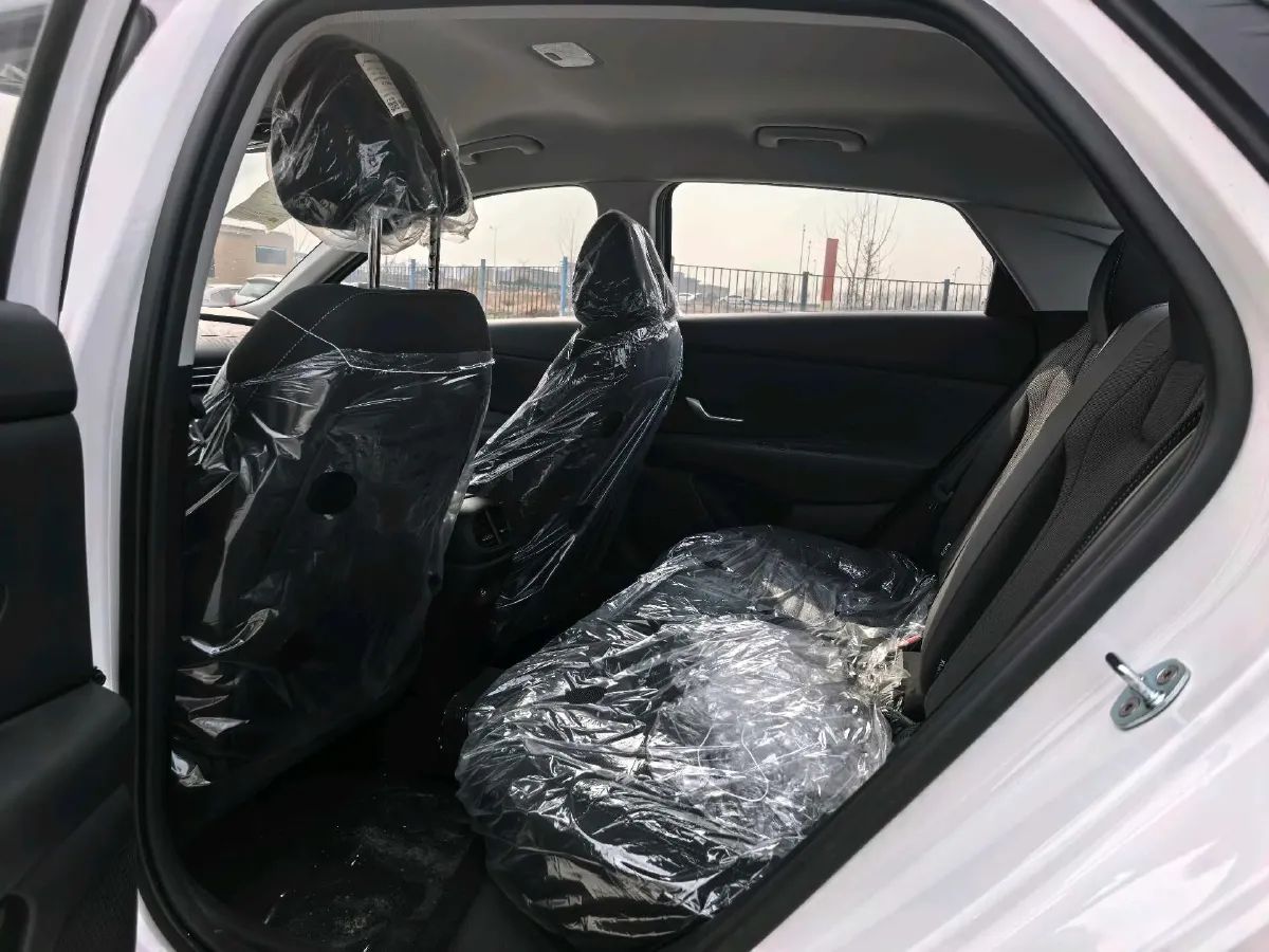 2023 Hyundai Elantra 1.5L 115HP L4 CVT,autocango,china used car exporter,china ev exporter,chinese used car exporter,chinese used ev exporter