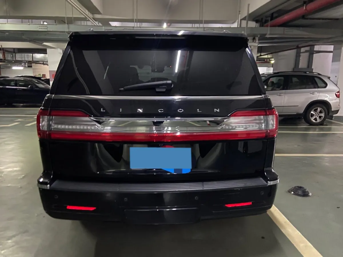 2019 Lincoln Navigator 3.5T 388HP V6 10AT,autocango,china used car exporter,china ev exporter,chinese used car exporter,chinese used ev exporter