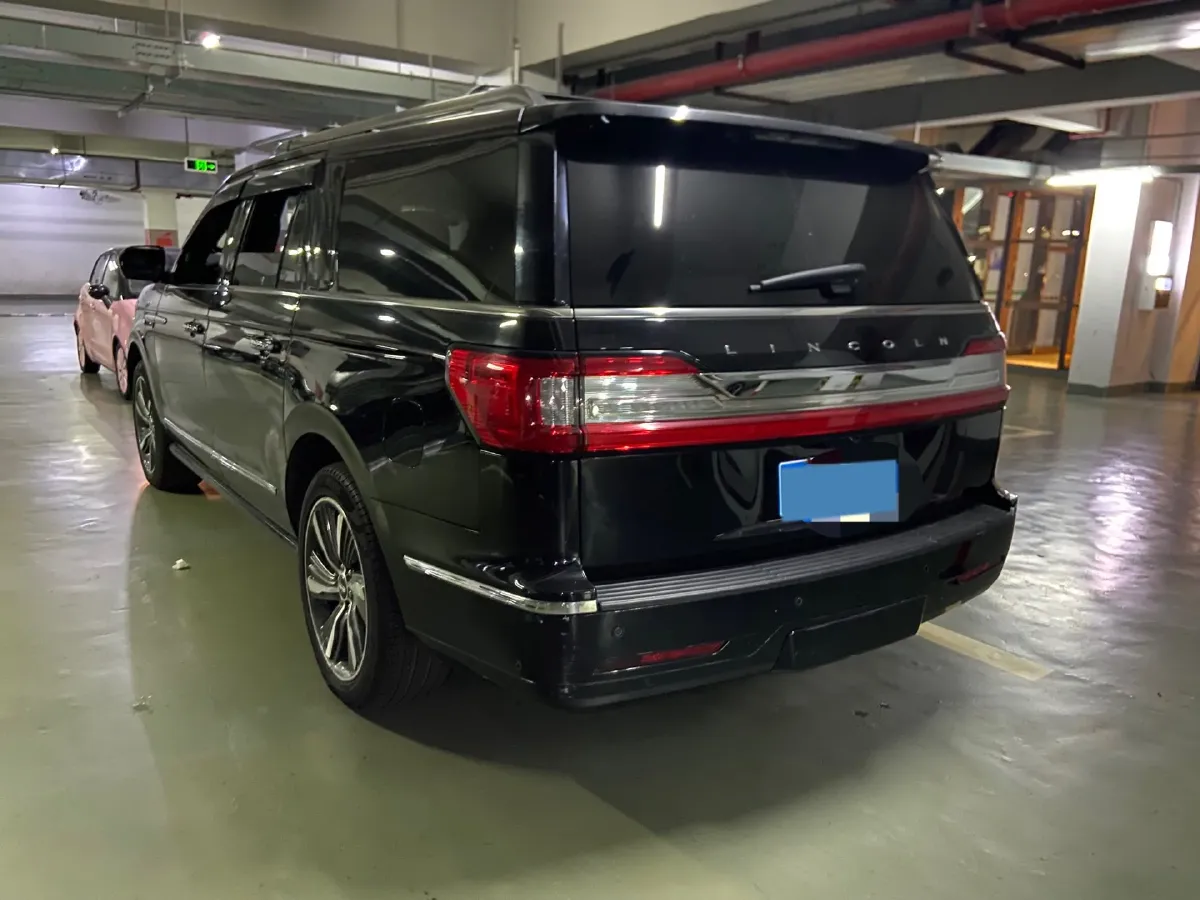2019 Lincoln Navigator 3.5T 388HP V6 10AT,autocango,china used car exporter,china ev exporter,chinese used car exporter,chinese used ev exporter