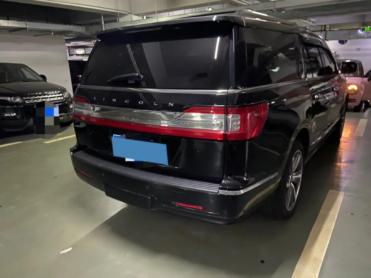 2019 Lincoln Navigator 3.5T 388HP V6 10AT,autocango,china used car exporter,china ev exporter,chinese used car exporter,chinese used ev exporter