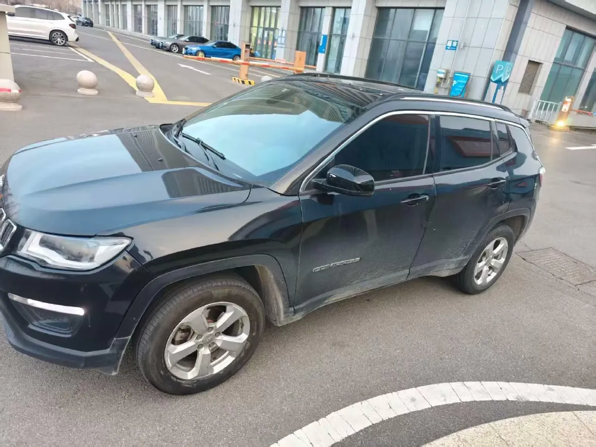 2019 Jeep Compass 1.4T 165HP L4 9AT,autocango,china used car exporter,china ev exporter,chinese used car exporter,chinese used ev exporter