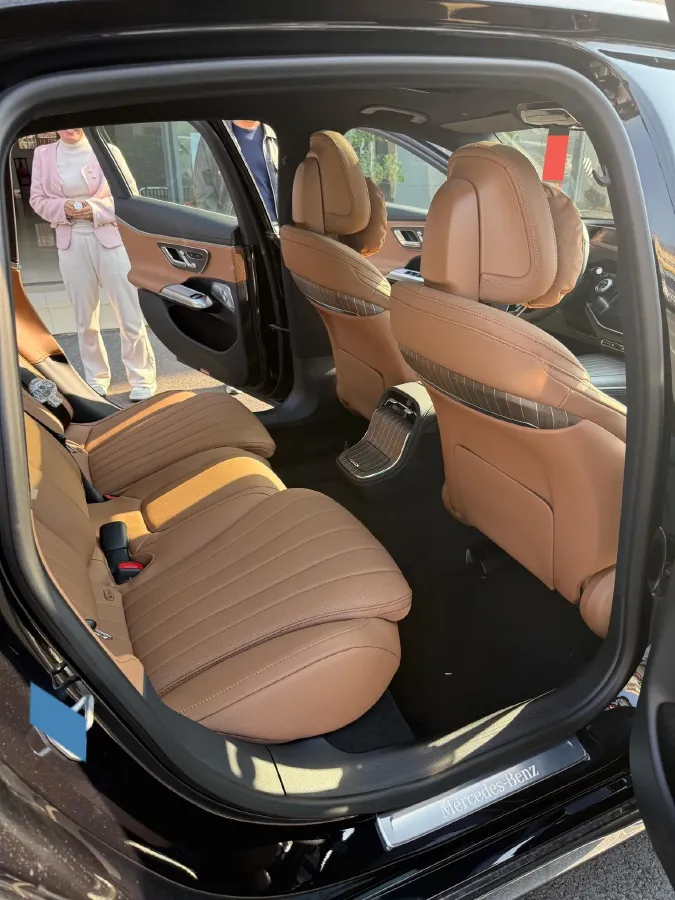 2026 Mercedes-Benz E Class 2.0T 258HP L4 9AT,autocango,china used car exporter,china ev exporter,chinese used car exporter,chinese used ev exporter
