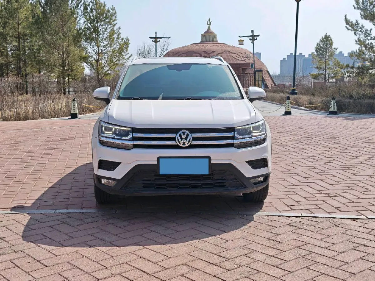2021 Volkswagen Tharu 1.4T 150HP L4 7DCT,autocango,china used car exporter,china ev exporter,chinese used car exporter,chinese used ev exporter