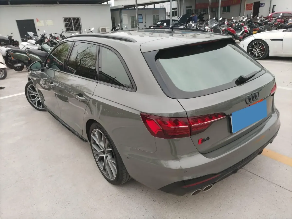 2024 Audi S4 3.0T 354HP V6 8AT,autocango,china used car exporter,china ev exporter,chinese used car exporter,chinese used ev exporter