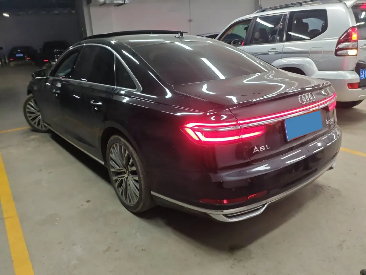 2019 Audi A8 3.0T 340HP V6 8AT,autocango,china used car exporter,china ev exporter,chinese used car exporter,chinese used ev exporter