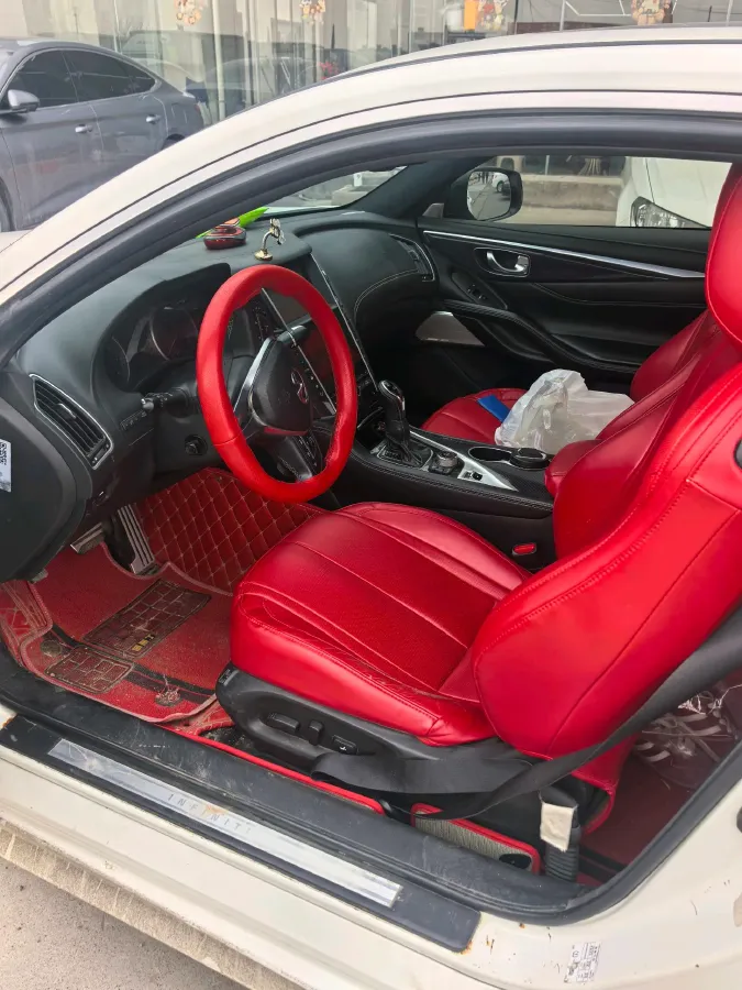 2017 Alfa Romeo Stelvio 2.0T 280HP L4 8AT,autocango,china used car exporter,china ev exporter,chinese used car exporter,chinese used ev exporter