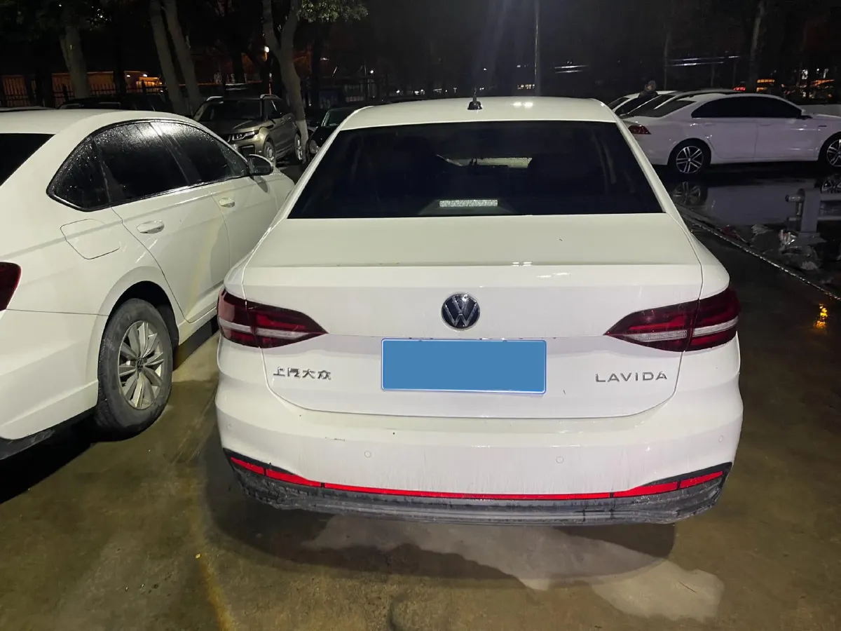 2023 Volkswagen Lavida 1.5L 110HP L4 6AT,autocango,china used car exporter,china ev exporter,chinese used car exporter,chinese used ev exporter