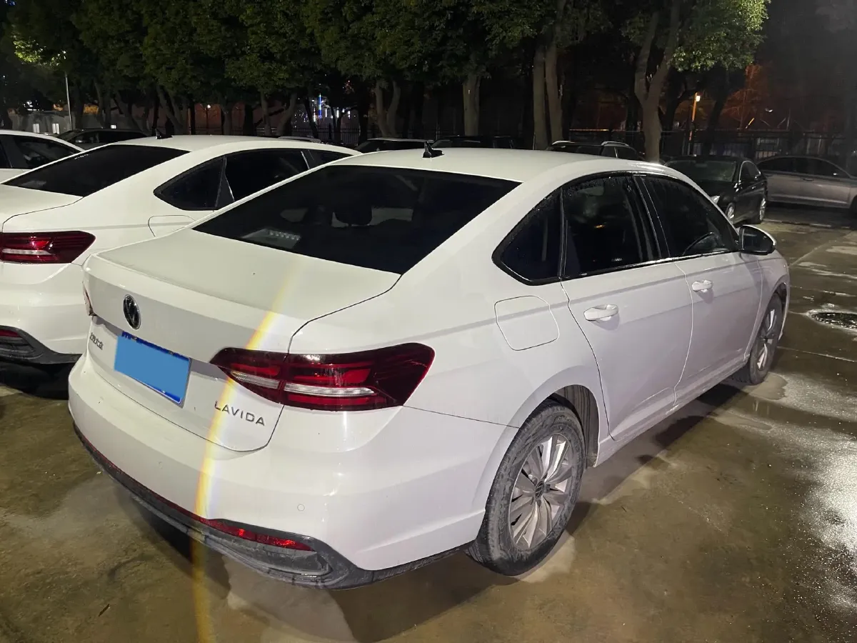 2023 Volkswagen Lavida 1.5L 110HP L4 6AT,autocango,china used car exporter,china ev exporter,chinese used car exporter,chinese used ev exporter