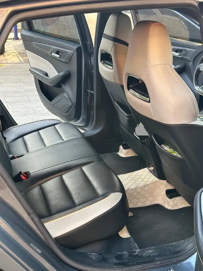 2021 MG MG6 1.5T 181HP L4 7DCT,autocango,china used car exporter,china ev exporter,chinese used car exporter,chinese used ev exporter