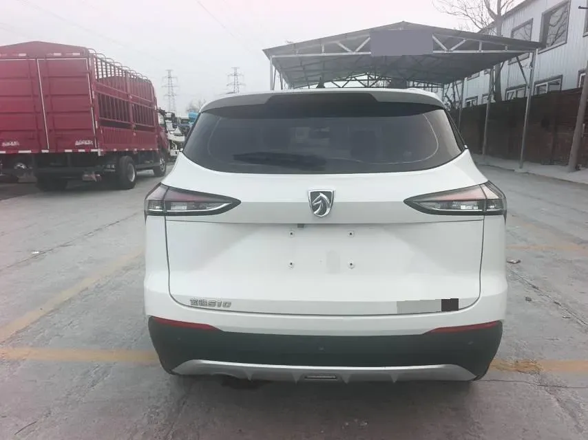 2017 BaoJun 510 1.5L 112HP L4 6MT,autocango,china used car exporter,china ev exporter,chinese used car exporter,chinese used ev exporter