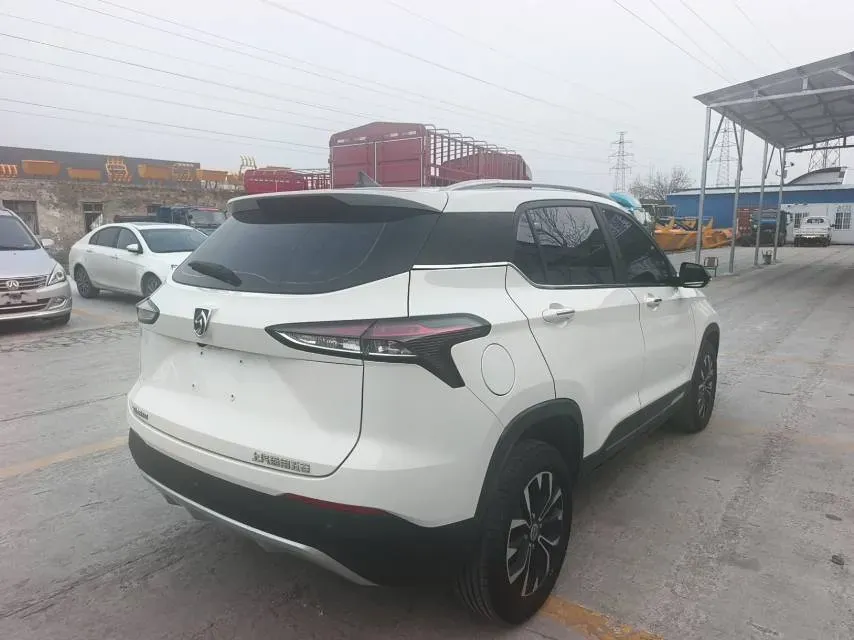 2017 BaoJun 510 1.5L 112HP L4 6MT,autocango,china used car exporter,china ev exporter,chinese used car exporter,chinese used ev exporter