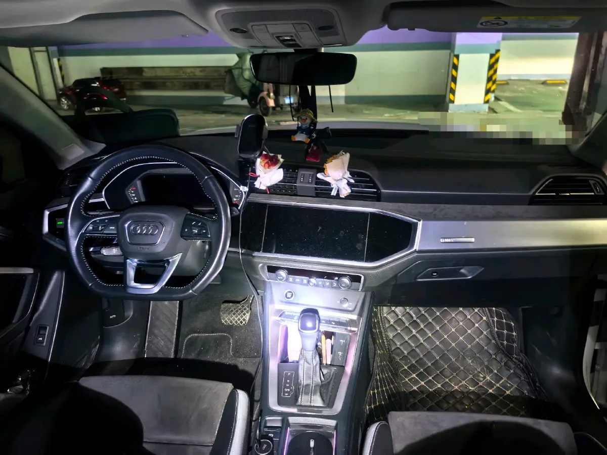 2021 Audi Q3 1.4T 150HP L4 7DCT,autocango,china used car exporter,china ev exporter,chinese used car exporter,chinese used ev exporter