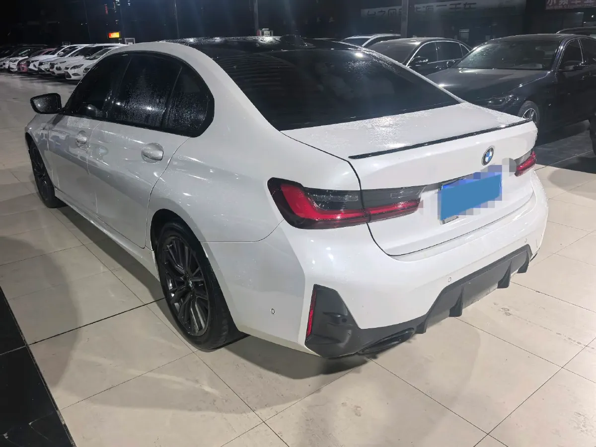 2024 BMW 3 Series 2.0T 184HP L4 8AT,autocango,china used car exporter,china ev exporter,chinese used car exporter,chinese used ev exporter