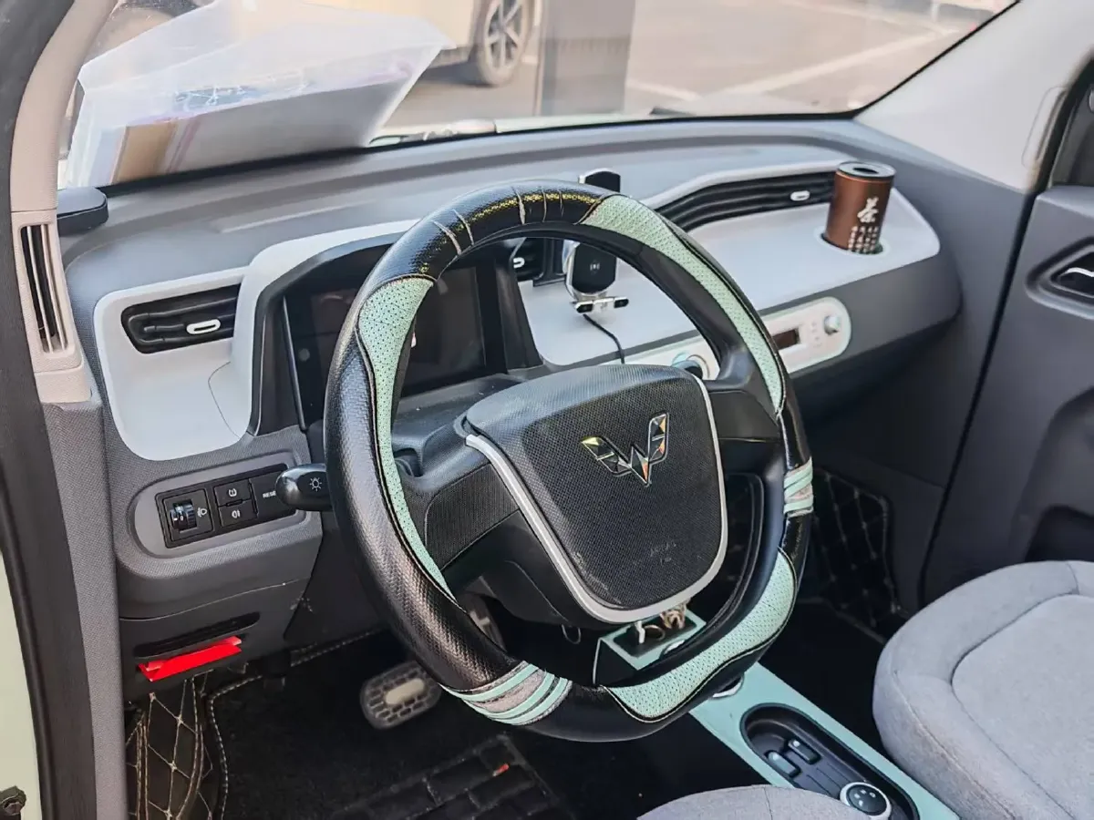 2021 WuLing HongGuang MINI EV BEV 9.3KWH,autocango,china used car exporter,china ev exporter,chinese used car exporter,chinese used ev exporter