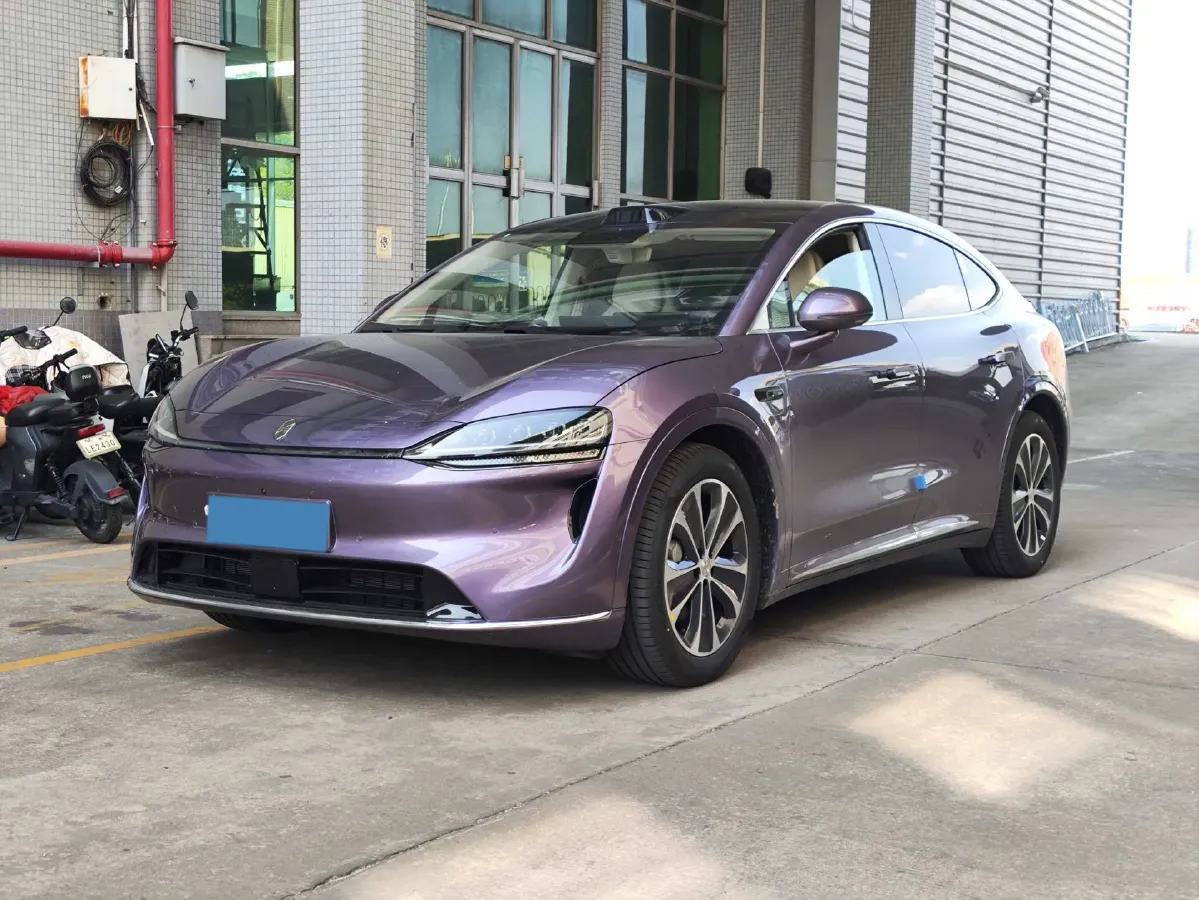 2025 Luxeed R7 REEV 156HP REEV 37KWH,autocango,china used car exporter,china ev exporter,chinese used car exporter,chinese used ev exporter