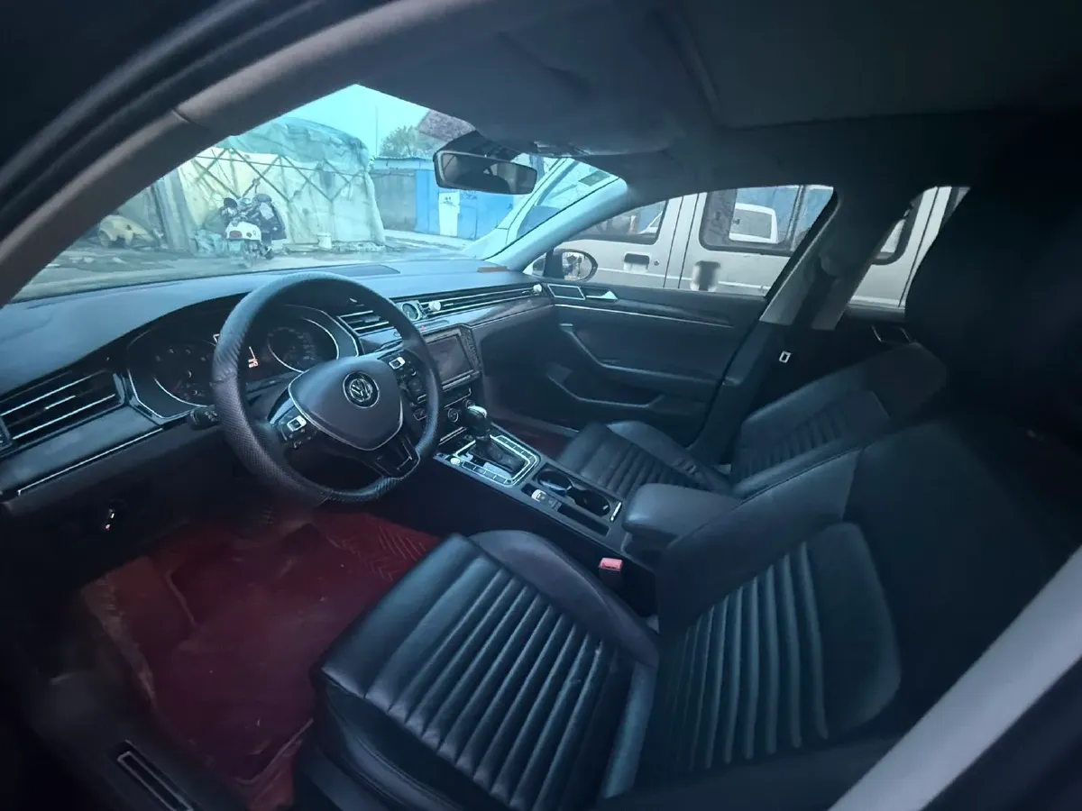 2019 Volkswagen Magotan 2.0T 186HP L4 7DCT,autocango,china used car exporter,china ev exporter,chinese used car exporter,chinese used ev exporter