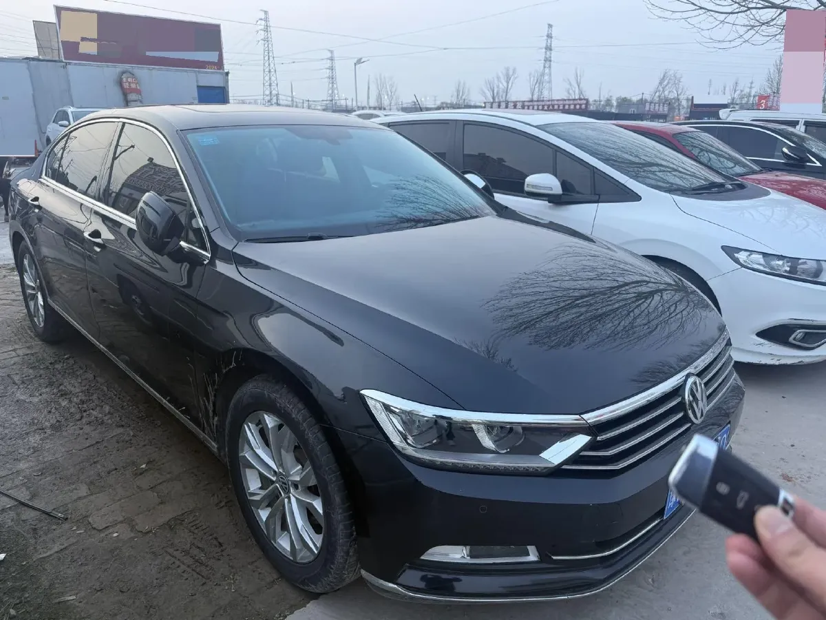 2019 Volkswagen Magotan 2.0T 186HP L4 7DCT,autocango,china used car exporter,china ev exporter,chinese used car exporter,chinese used ev exporter