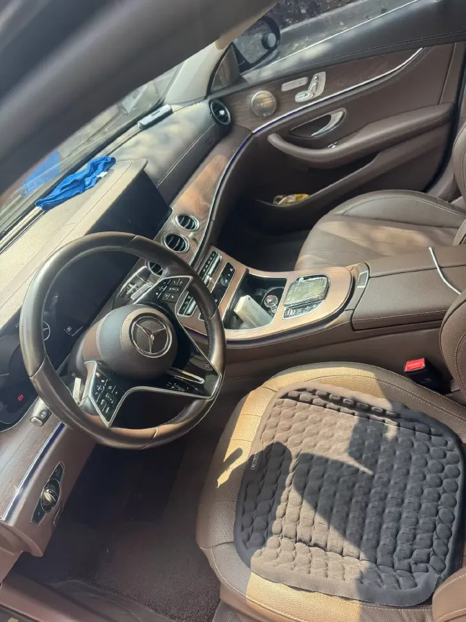2023 Mercedes-Benz E Class 2.0T 258HP L4 9AT,autocango,china used car exporter,china ev exporter,chinese used car exporter,chinese used ev exporter